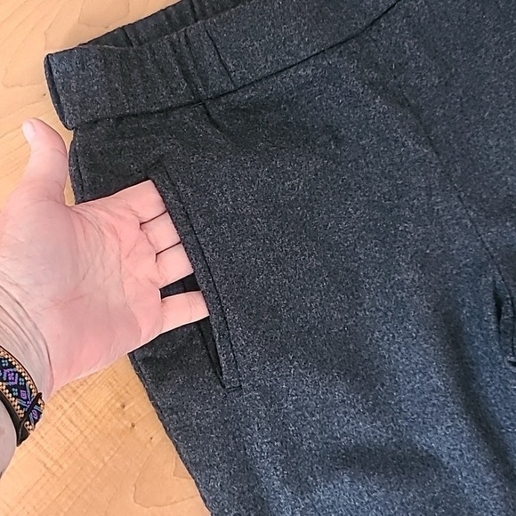 ARITZIA Wilfred Straight Leg Pant Wool Cashmere Blend - Picture 4 of 11